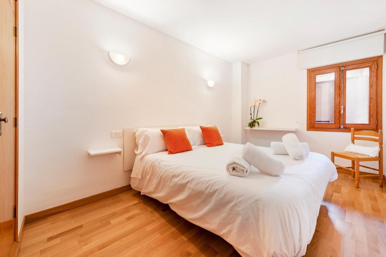 Anita Apartments Порт де Пойенса Екстериор снимка