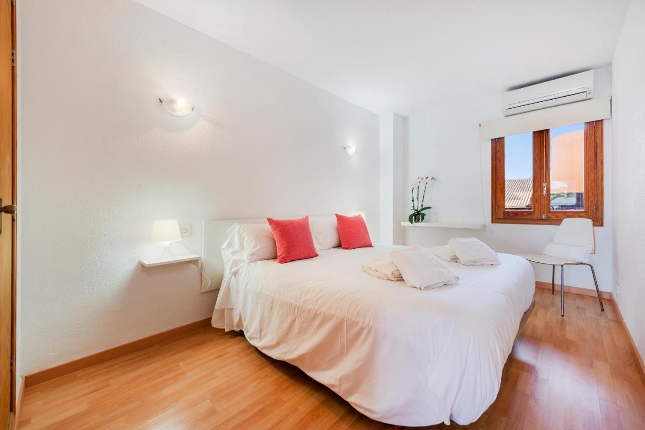 Anita Apartments Порт де Пойенса Екстериор снимка